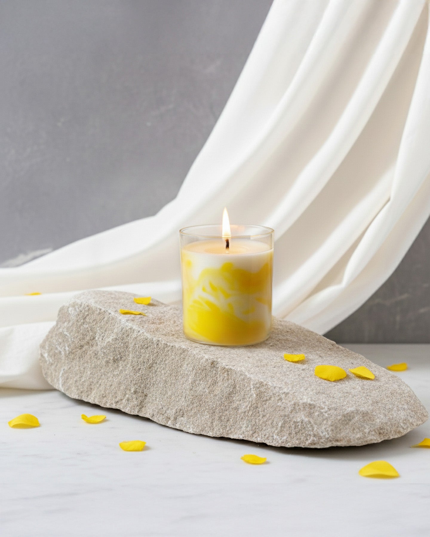 Golden Wave | Yellow Classic Candle