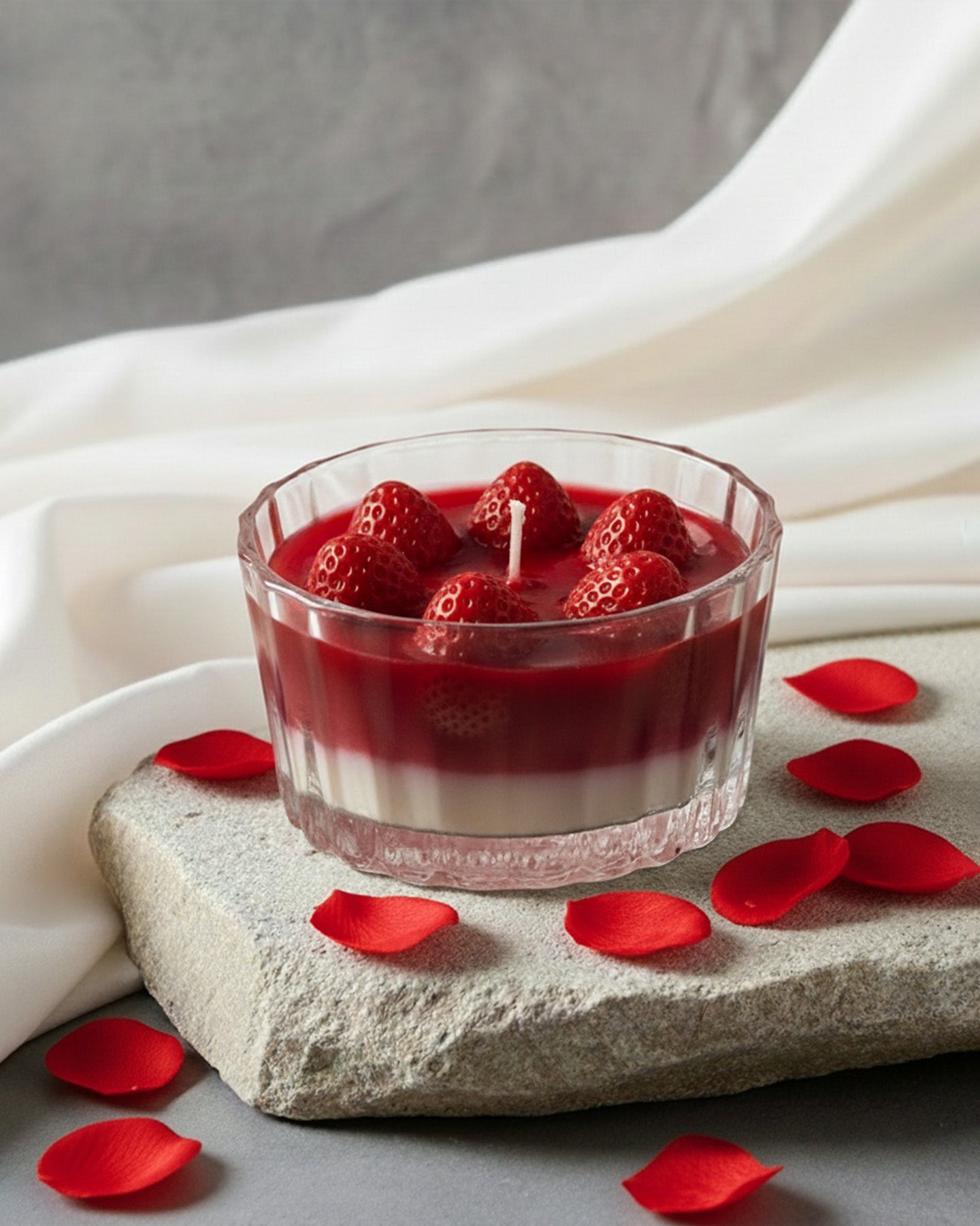 Strawbies | Strawberry Cakey Boul Candle