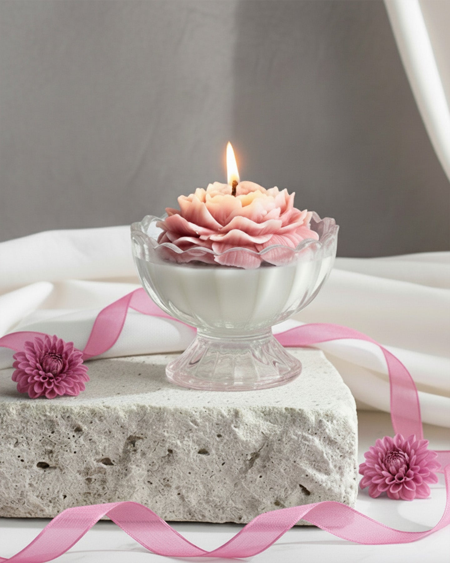 Rosé Petal | Flower Pot Candle